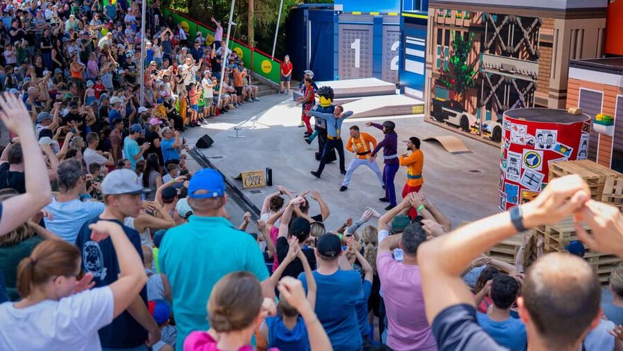 LEGOLAND® Deutschland Resort: Admission Ticket - NINJAGO World: Ninja Rides for Motion-Lovers