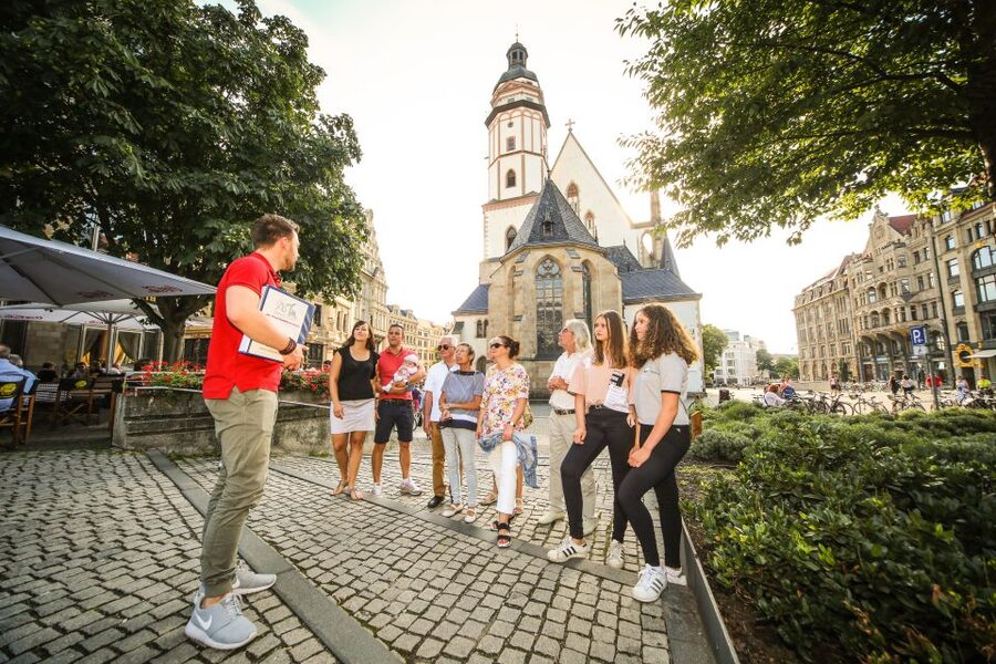 Leipzig: 2-Hour Guided Walking Tour in German - Augustus Square, Opera, and the Gewandhaus Area