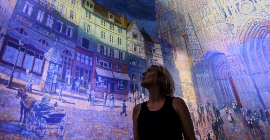 Leipzig: 360° Panorama THE CATHEDRALE OF MONET ticket - The Showpiece: Day to Night in 15 Minutes