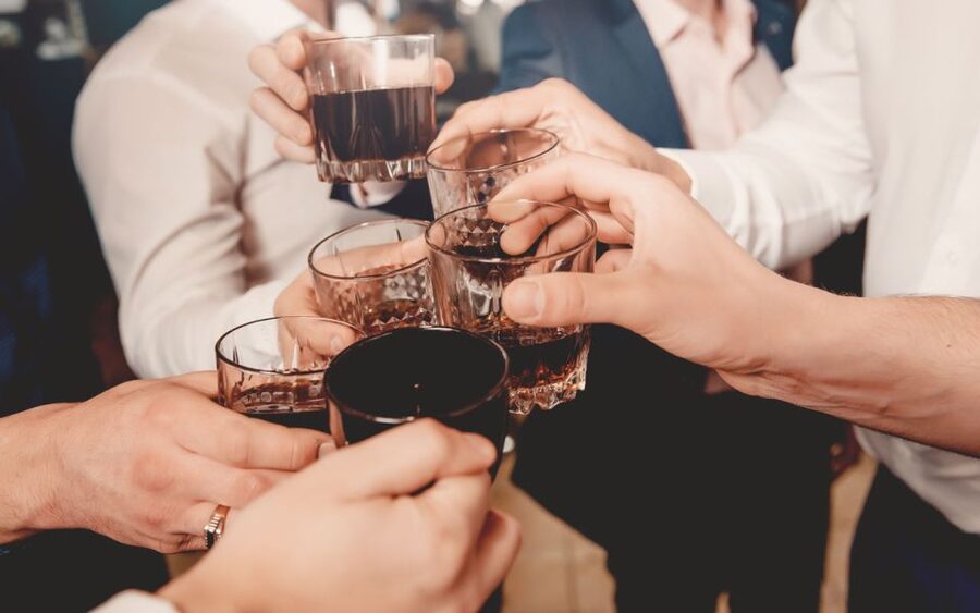 Leipzig: Bar and Club Tour with Free Shots and VIP Entry - Partyfly and Responsible Night Planning