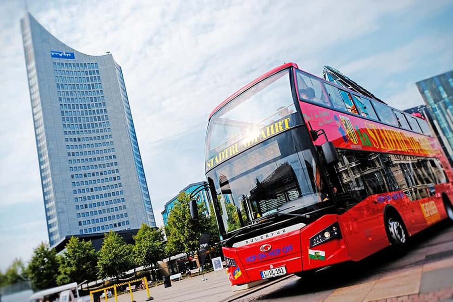 Leipzig: Bus Tour with Walking Tour - Meeting Spot and Timing, So You Do Not Burn Your Day