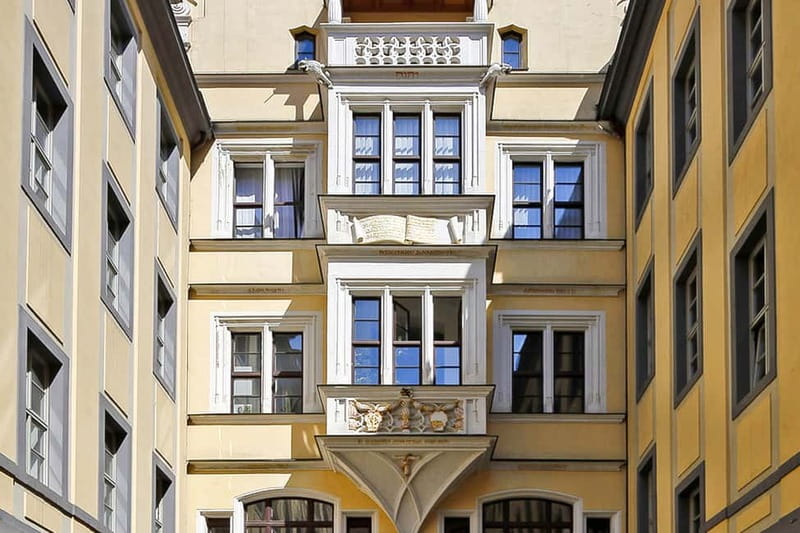 Leipzig: Courtyards, Houses, Trade - Passage Tour in German - The 2-hour passage walk: what you’ll cover on foot