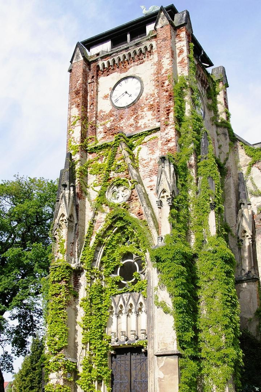 Leipzig: Hop-On-Hop-Off Bus Tour & City Walk - The Optional 45-Minute Guided City Walk (Day Ticket, German Only)