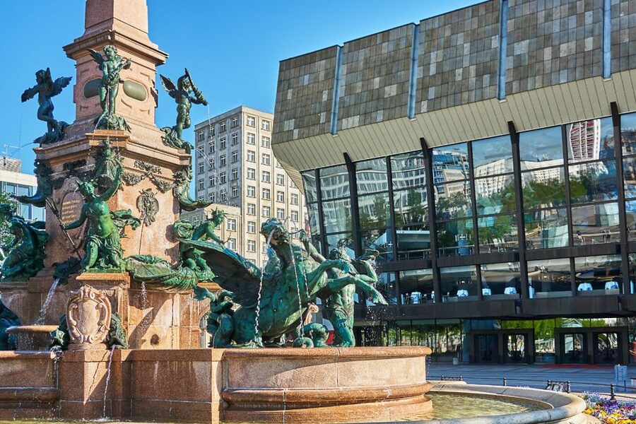 Leipzig: Scavenger Hunt Self-Guided Tour for Children - Time it right, the 3-hour goal and why some families run long