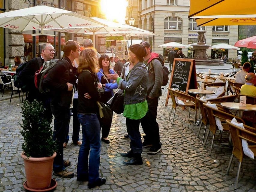 Leipzig: True or false? Walking Tour and Interactive Game - Language and Practical Fit: German-Language Fun