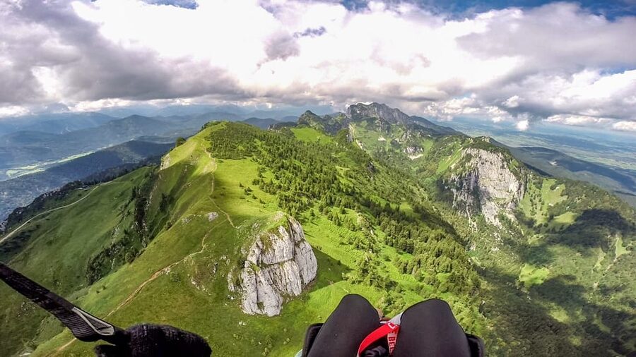Lenggries: Tandem Paragliding Flight - Should you book tandem paragliding at Brauneck in Lenggries?