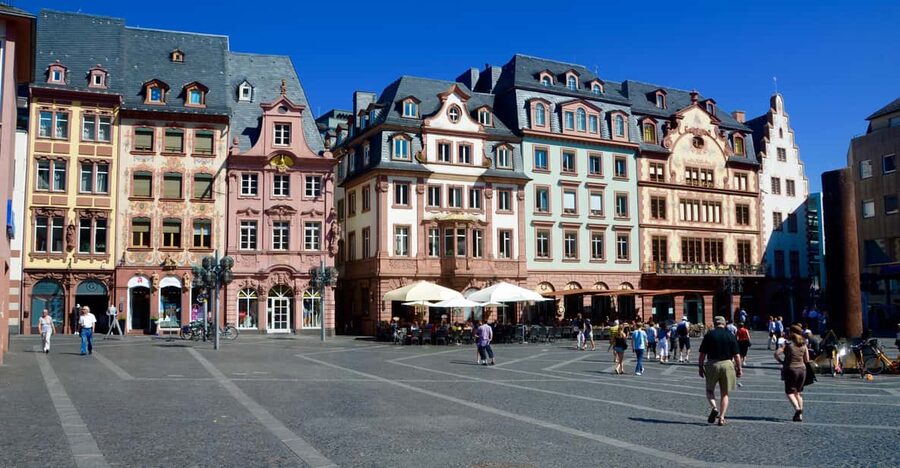 Mainz Highlights, private walking tour - Jewish Mainz, Chagall Windows, and the Stories Behind the Walls