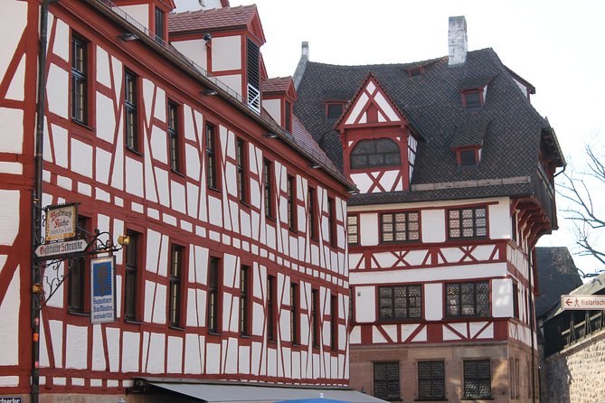 Medieval Tour in Nuremberg in Spanish - Logística fácil: salida, final y cómo ubicarte rápido