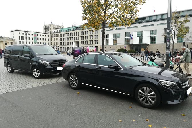 Minivan Driver and Guide (DIN15565) Tailor Made Berlin Highlights - Museum Island and Bebelplatz: Big Culture, Short Stops, Real Meaning