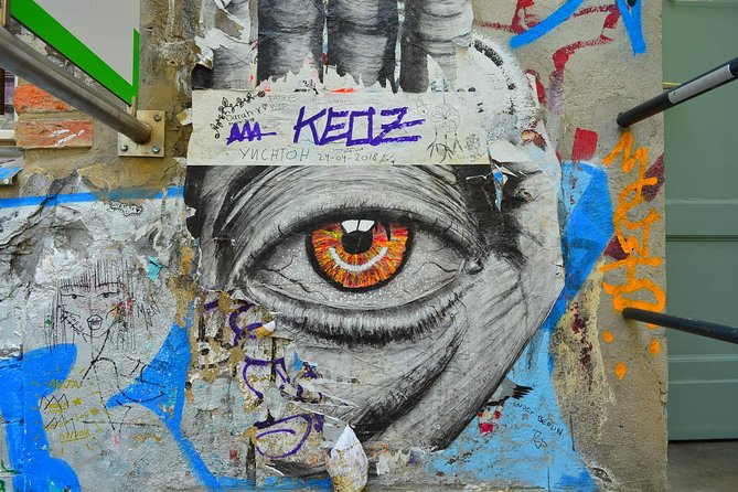 Modern Berlin Private Walking Tour: Diverse, Vibrant and Exciting German Capital - Friedrichshain: Creativity and Activism with a Modern Edge