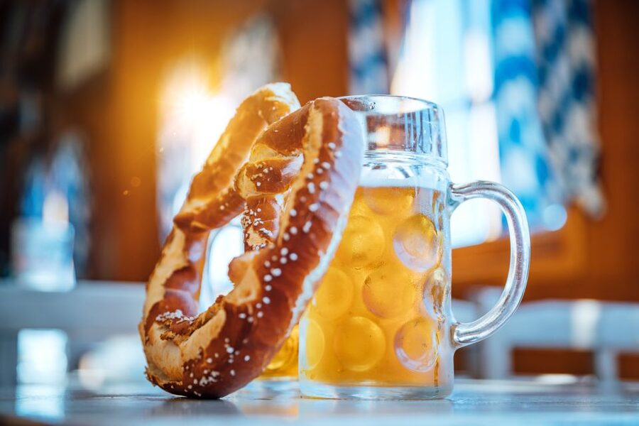 München: Oktoberfest Experience and Lunch in Tent - How the Snack Board and Pretzel Fit Into a Festival Lunch Plan