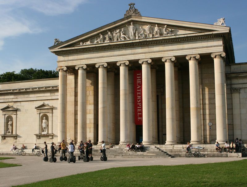 Munich 3-Hour Segway Tour: Nazi Munich & Royal Architecture - World War 2 context and Nazi-era remnants: learning without getting stuck