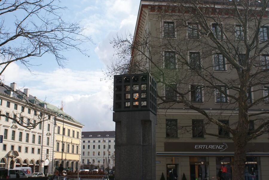 Munich and Nazi History Combination Day Tour Small Group - FAQ