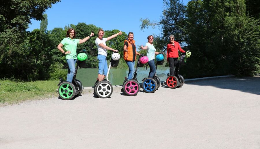 Munich: Beer Stories Guided Segway Tour - Artur-Kutscher-Platz meetup: finding it, parking it, and starting on time