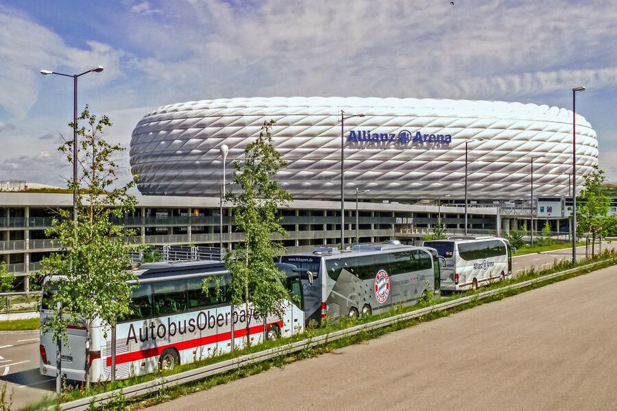Munich: City Bus Tour & FC Bayern Munich Allianz Arena Tour - Main sights plus the Bayern training center pass without a stop