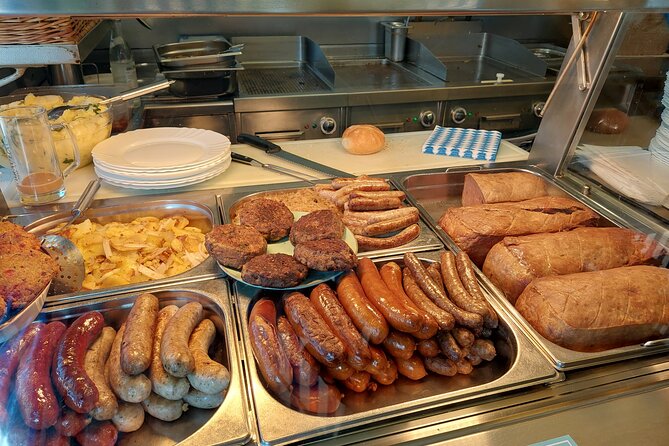 Munich Food Tour with Full Meal & Drinks by Do Eat Better - St.-Jakobs-Platz finale: Honigwein at lunch, schnapps at night