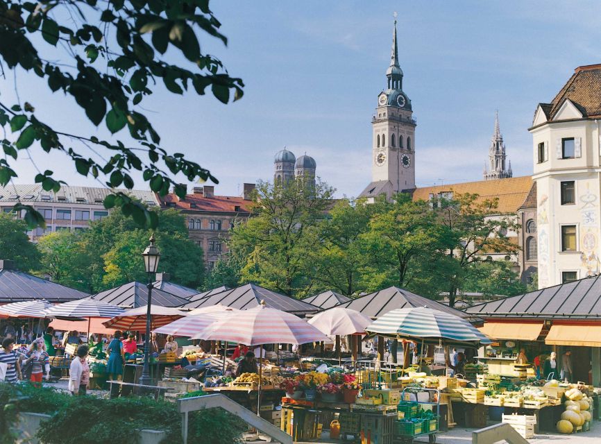 Munich: Guided Food Walking Tour with Beer Tasting - Beer sommelier mode: 3 x 0.1l tasting with pretzels