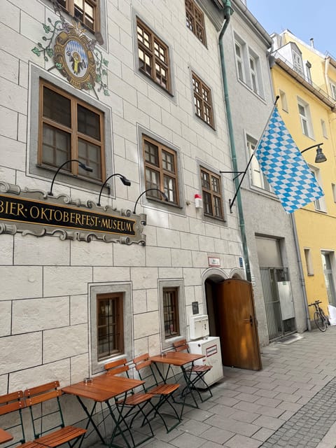 Munich: Guided Food Walking Tour with Beer Tasting - Obazda, veal sausage, and the market stops that taste like Munich