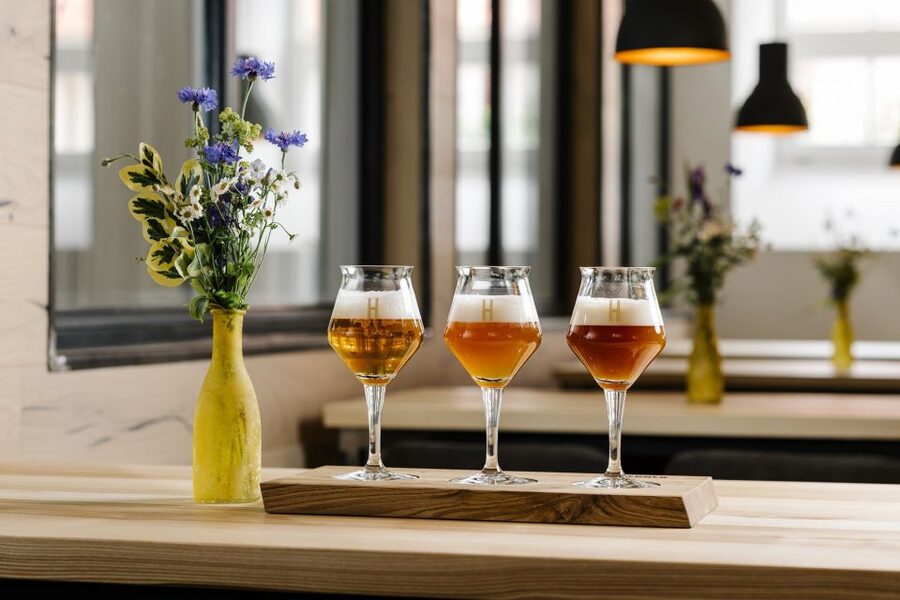 Munich: Hands-On Brewery Tour & Tasting of 4 Organic Beers - Getting there from Großhadern, and why the location matters