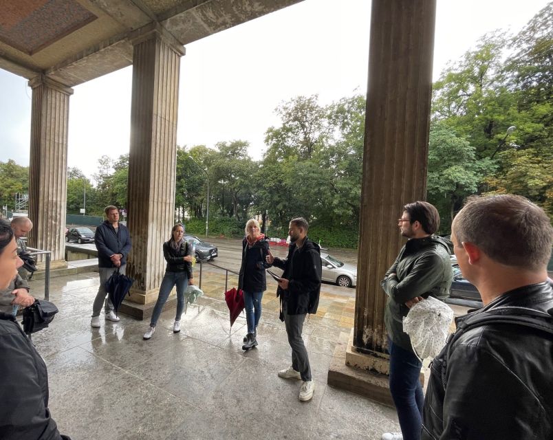 Munich: Historical Walking Tour on the Rise of Hitler - Munich’s turning point: from everyday city to capital of the Nazi movement