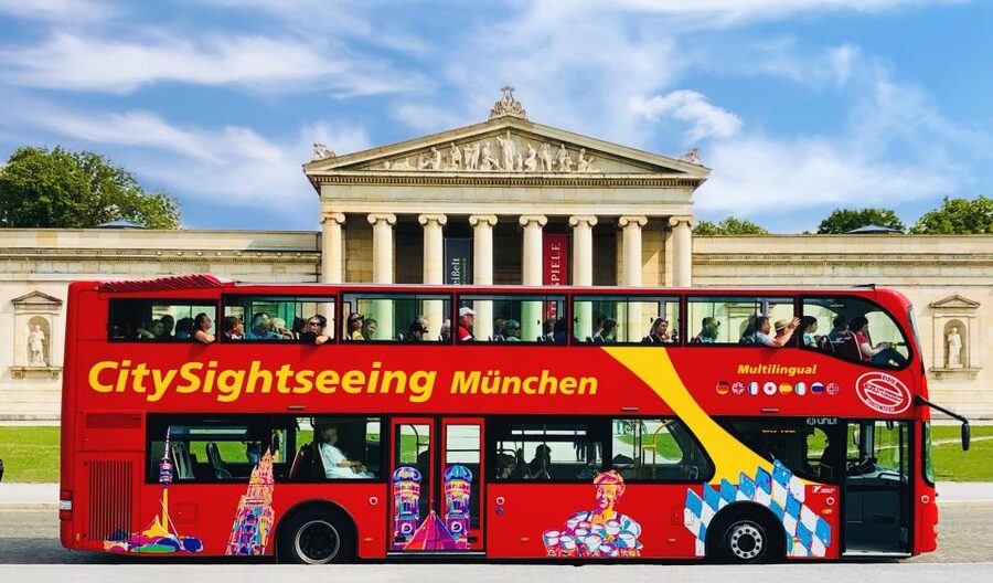 Munich Hop-On Hop-Off Tour: 1-Day or 2-Day Ticket - Getting on board in Munich, right from Luisenstraße 4