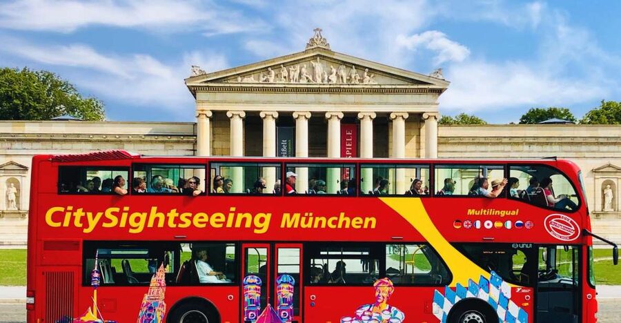 Munich Hop-On Hop-Off Tour: 1-Day or 2-Day Ticket - City Tour: Marienplatz, Odeonsplatz, and the Old Town at bus speed