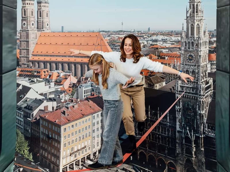 Munich: Magic Bavaria - Museum of Fun, Photos and Illusions - A 1.5-hour photo and illusion route that actually makes sense