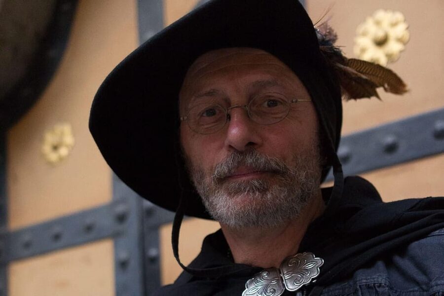 Munich: Night Watchman Tour for Kids (6 - 12 years) - 75 min - Starting at Mariensäule in the heart of Marienplatz