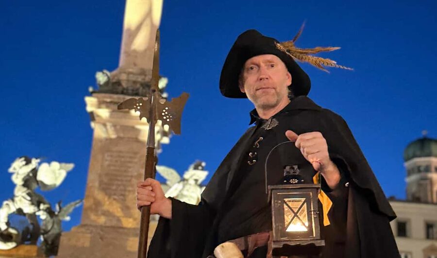 Munich: Night Watchman Tour in English - Key highlights to look for