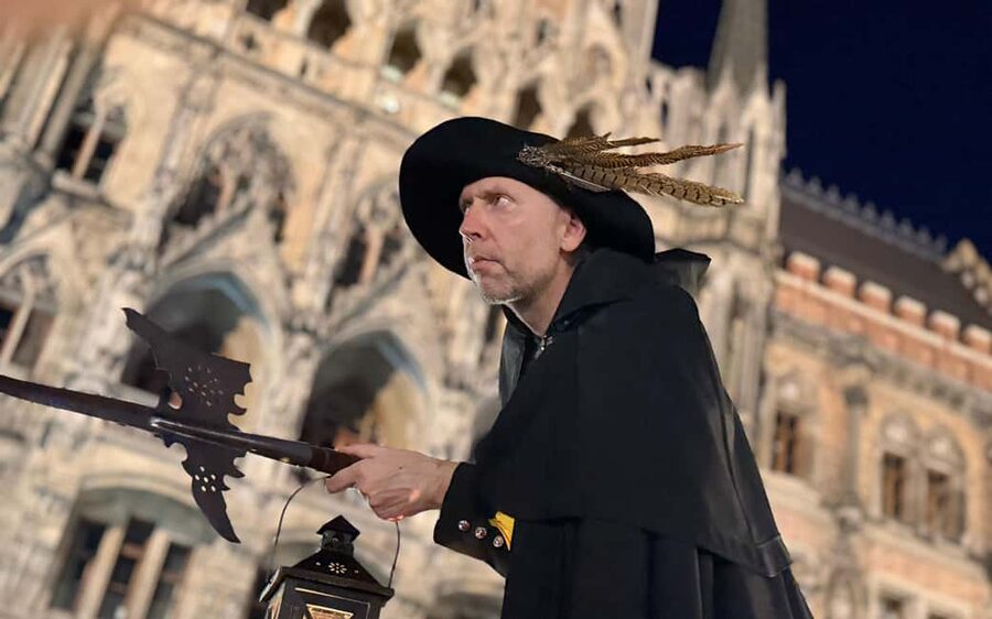 Munich: Night Watchman Tour in English - The 90-Minute Walk: What You’ll Actually Do on the Night