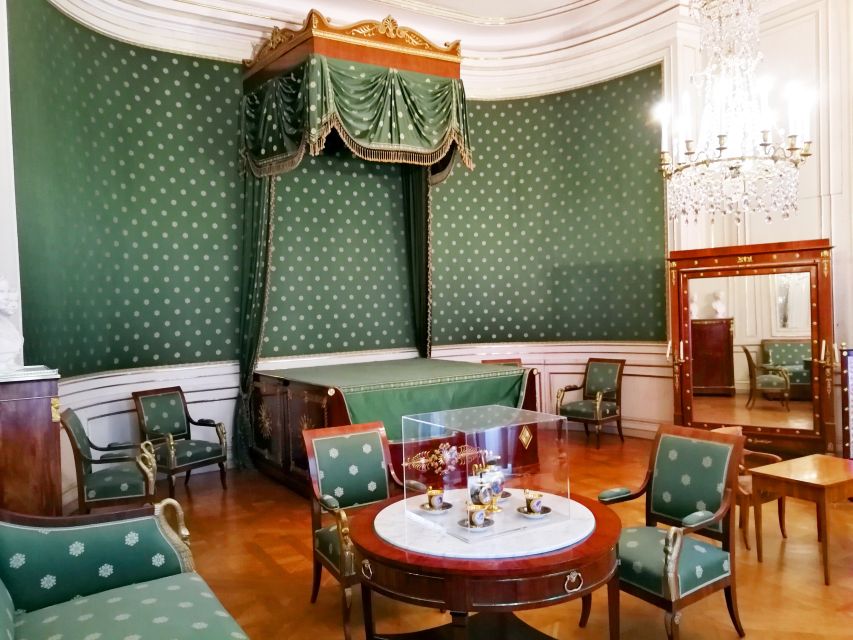 Munich: Nymphenburg Palace with official Guide - King Ludwig II’s Birth Room, when you connect dates to rooms
