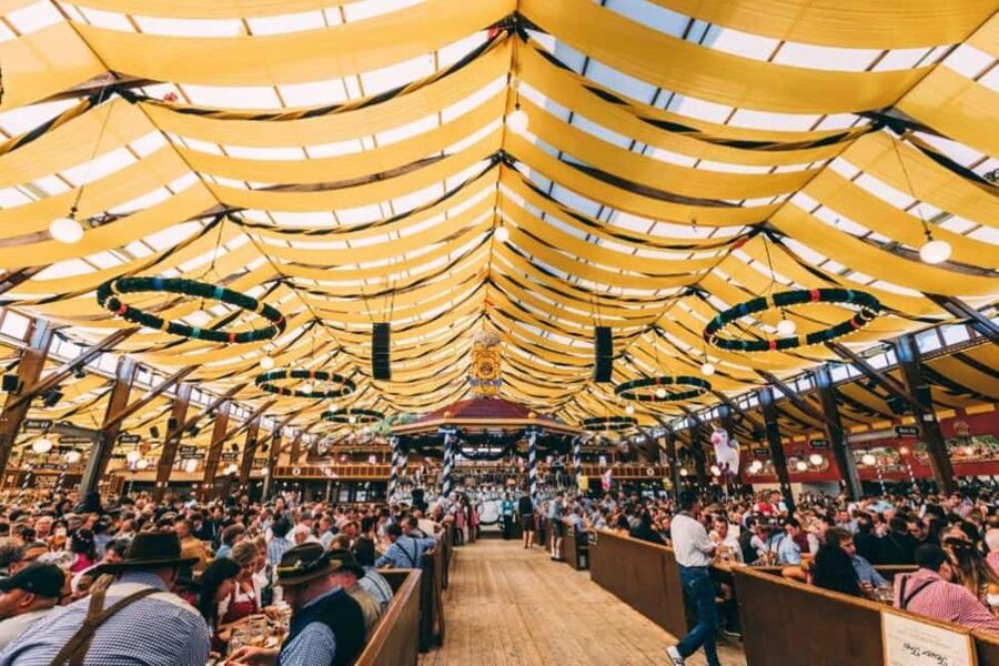 Munich: Oktoberfest Big Beer Tent Evening including table reservation - Express security: less waiting, more time at your table
