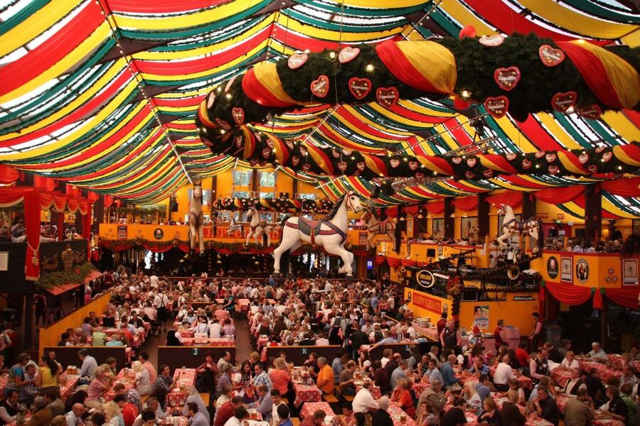 Munich: Oktoberfest Big Beer Tent Evening Table Reservation - FAQ