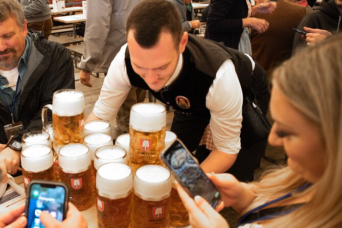 Munich Oktoberfest Tour with Beer Hall Table Reservations - Meeting point and timing: how the tour keeps you from drifting
