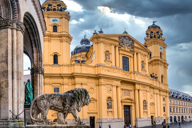 Munich: Old Town Highlights Private Walking Tour - Price, Pickup, and the Human Part: How Guides Make or Break It