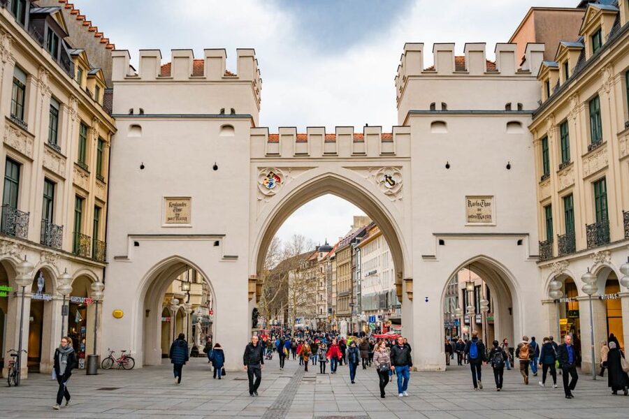 Munich: Old Town Walking Tour in Spanish - Key things that make this Munich walk worth your time