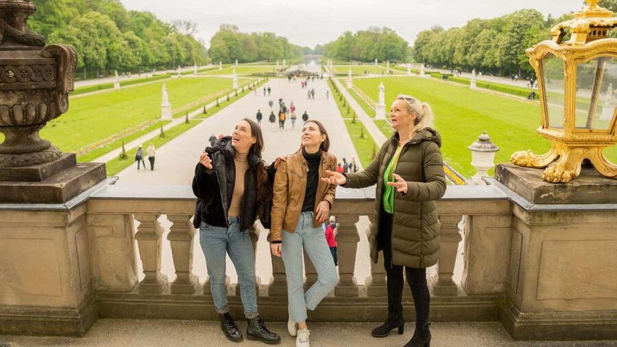 Munich: Private Personalized Walking Tour with a Local Host - Getting started: pickup, meeting point, and a walking pace that can flex