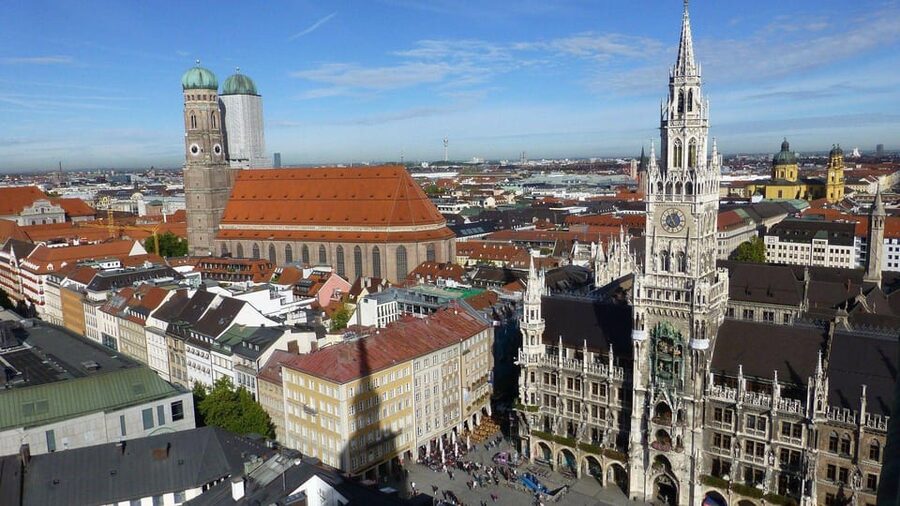 Munich Private Walking Tour with the BMW Museum and BMW Welt - The walk back to the city center: How Munich’s map changes your perspective