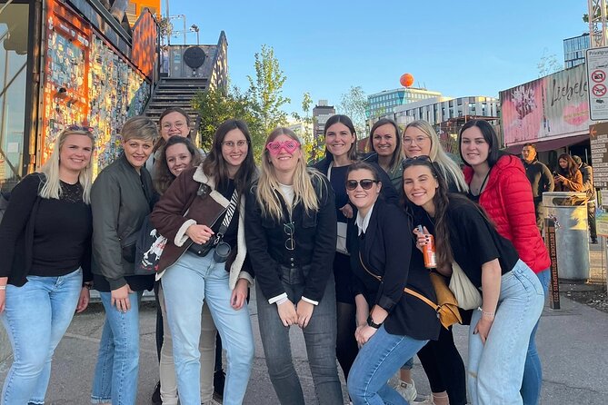 Munich PubCrawl: 4 Venues, Welcome Shots + Club Entry - English guide, mobile ticket, and a group that actually stays together