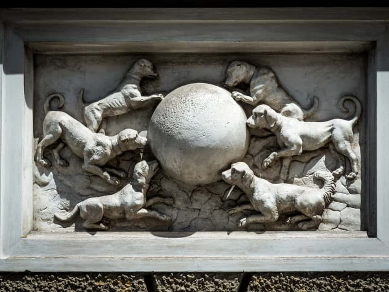 Munich: Raven Black Witches and Executioners Walking Tour - Timing, pacing, and who this tour suits best