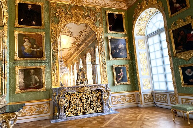 Munich Residenz Palace and Hofgarten Skip-the-line 2,5h Tour - The skip-the-line part that actually matters for your time