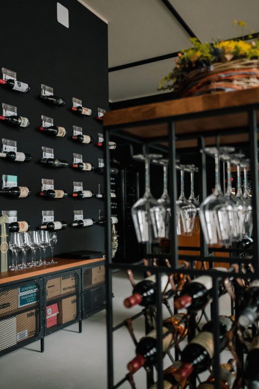 Munich: Romantic Wine Experience for Two at Viktualienmarkt - Max & Moritz at Viktualienmarkt, Your Romantic Two-Hour Bubble Plan