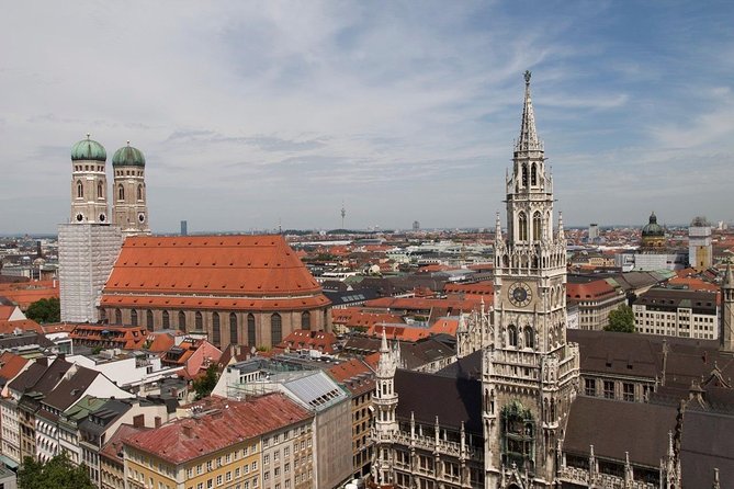 Munich - the essential walking tour - Private group logistics that keep the walk relaxed