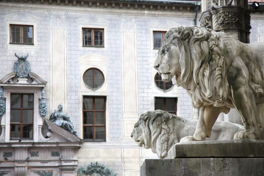 Munich: Third Reich & WWII Walking Tour - Feldherrnhalle, and the failed power play that still changed the course