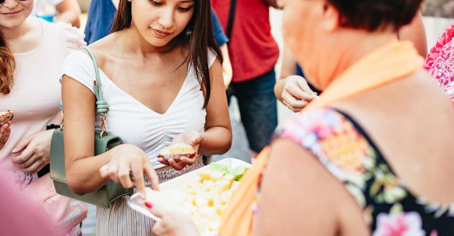 Munich: Viktualienmarkt Food Tour - What you will taste: Weißwurst, cheeses, pretzels, beer, and exotic fruit