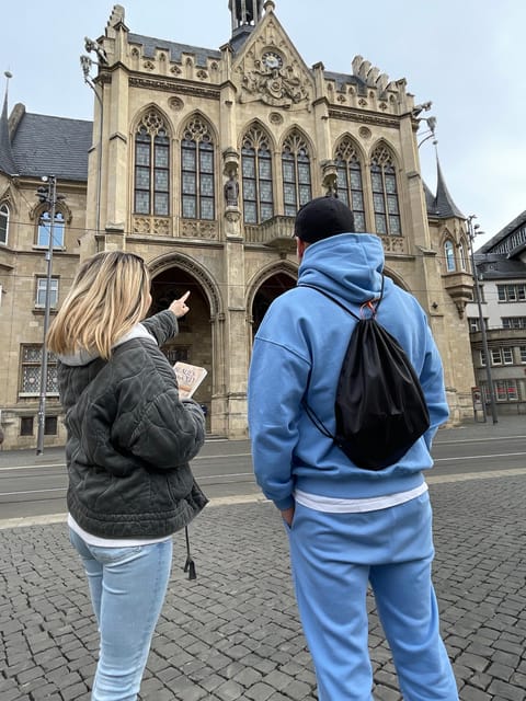 Mystery Backpack 2p: explore the city with an Erfurt novel - Language and instructor setup: German-only storytelling