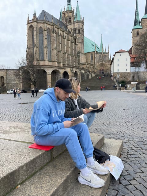 Mystery Backpack 2p: explore the city with an Erfurt novel - How the Mystery Backpack tour works in Erfurt