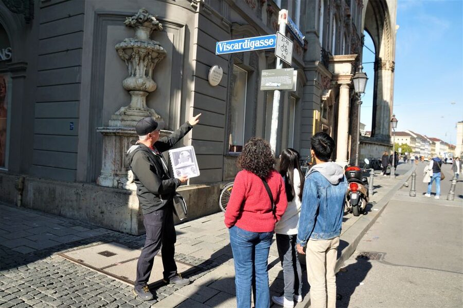 National Socialism WWII with licensed guide - private tour - Munich’s Nazi past, told with focus and restraint
