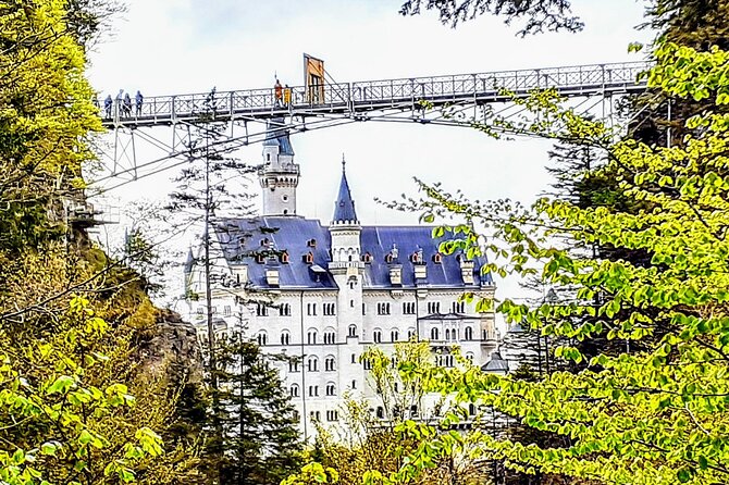 Neuschwanstein and Hohenschwangau Exclusive Skip-the-Crowds Tour - The 11-hour bonus route: Füssen, Linderhof, Oberammergau, and Ettal