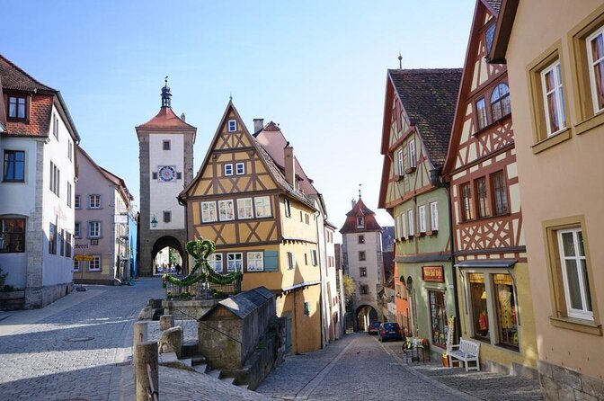 Neuschwanstein Castle, Ettal Abbey and Oberammergau Private Tour from Munich - Key things to know before you go